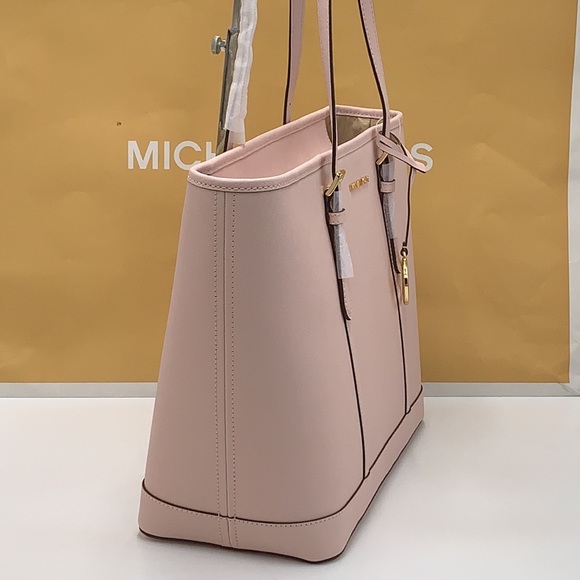 MICHAEL KORS POWDER BLUSH COLOR 
Jet Set Travel Large Logo Tote Bag - Picture 12 of 15